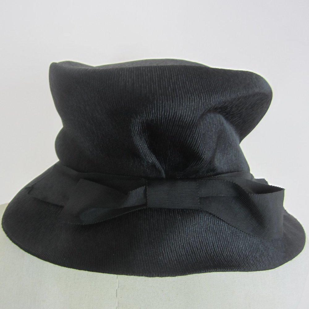 Vintage 1930’s Union Made Elegant Black Cloche Bow Hat - Picture 5 of 7